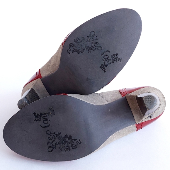 Replay Oxford Suede and Patent Pump - Picture 8 of 9